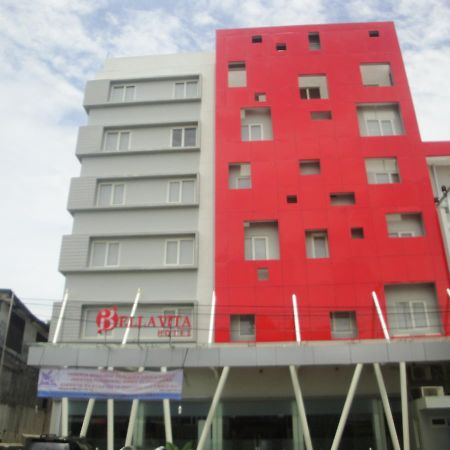 Bella Vita Hotel Купанґ Екстер'єр фото